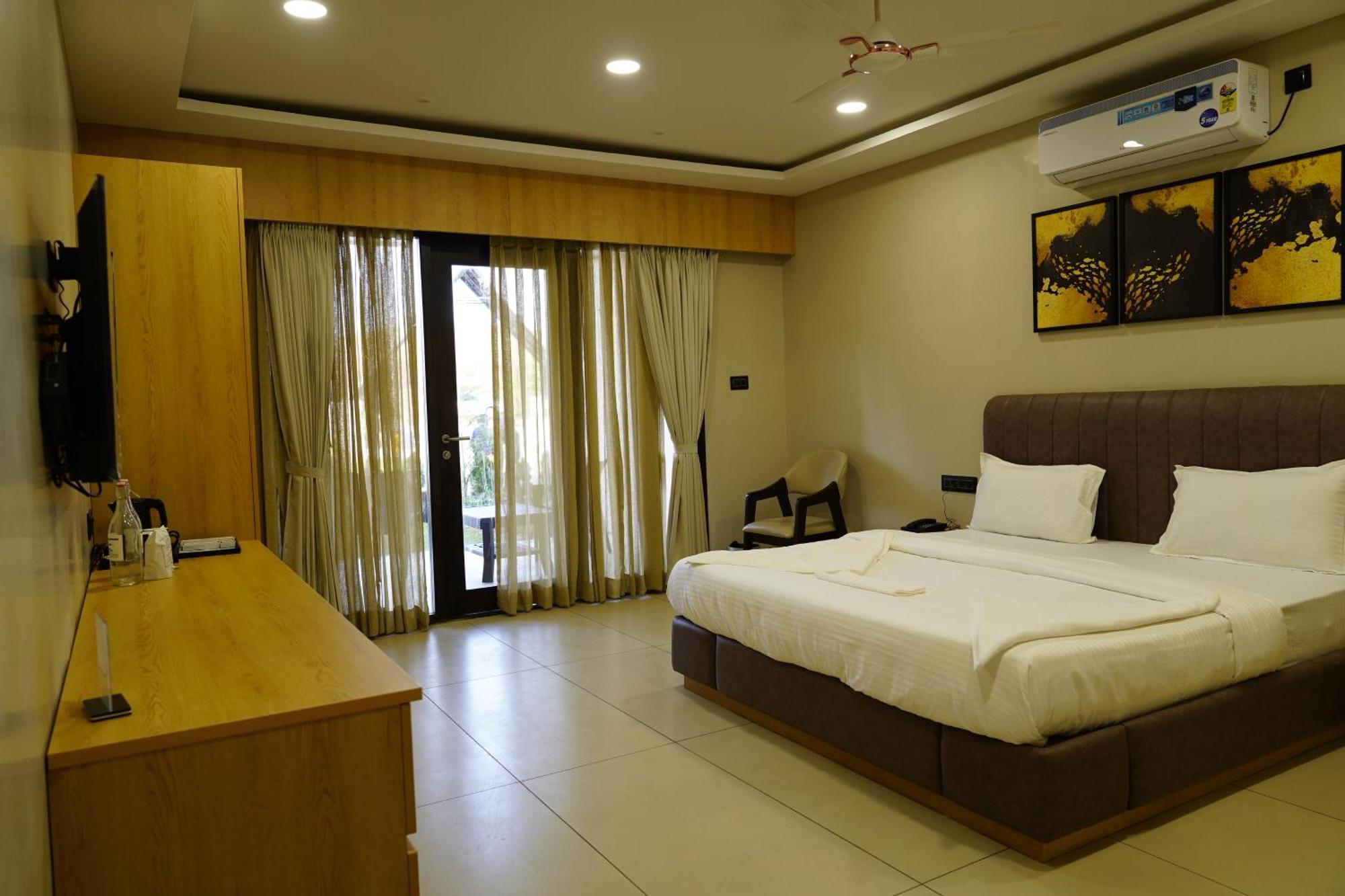 Regenta Resort Vindhyachal, Statue Of Unity Kevadia Buitenkant foto